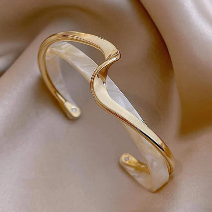 Aurora Wave - Elegant Bracelet Jewelry